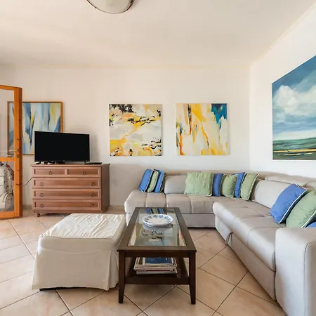 Tatil Evi Villino Iris 8 Golf