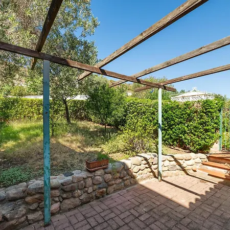 Villino Iris 8 Golf Tatil Evi